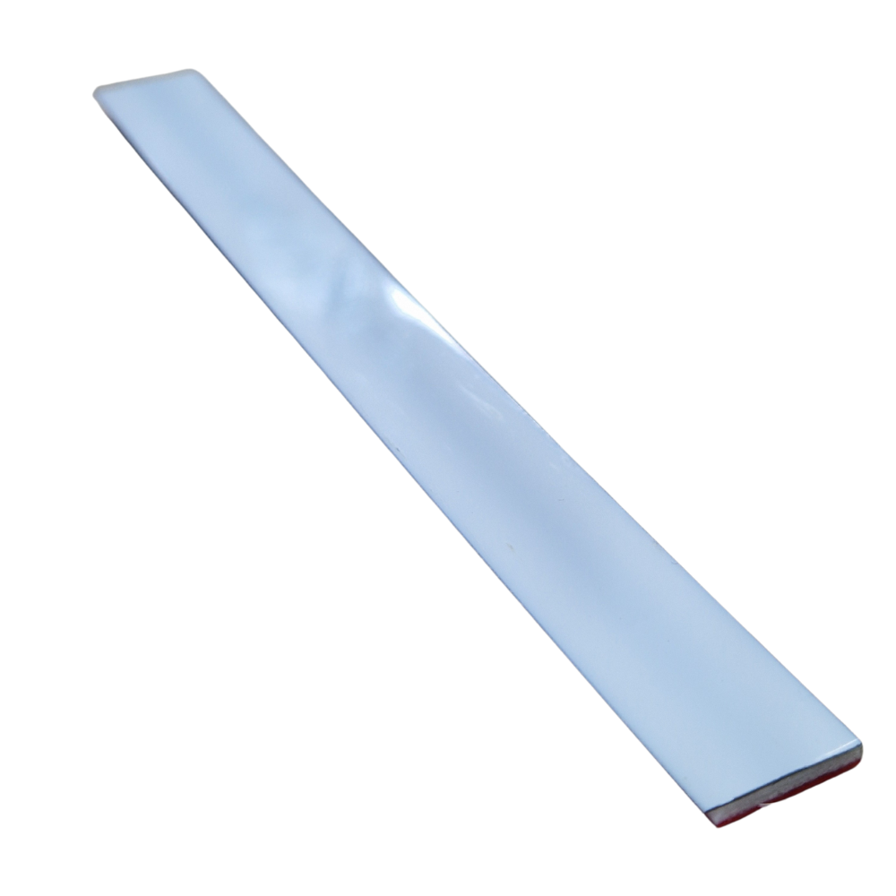Witte staalband voor raamdecoratie - Voorkant in detail